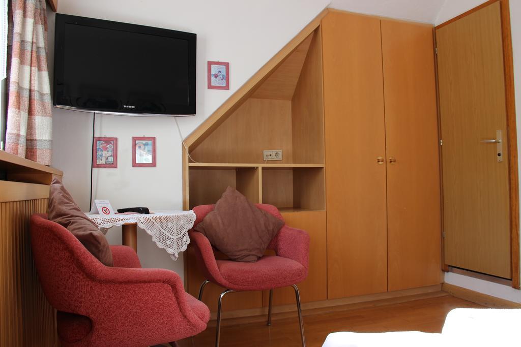 Hotel Villa Emilia Ортизей Екстериор снимка