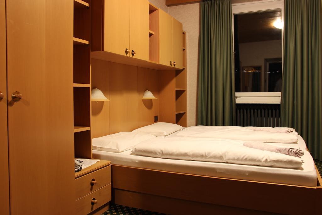 Hotel Villa Emilia Ортизей Екстериор снимка